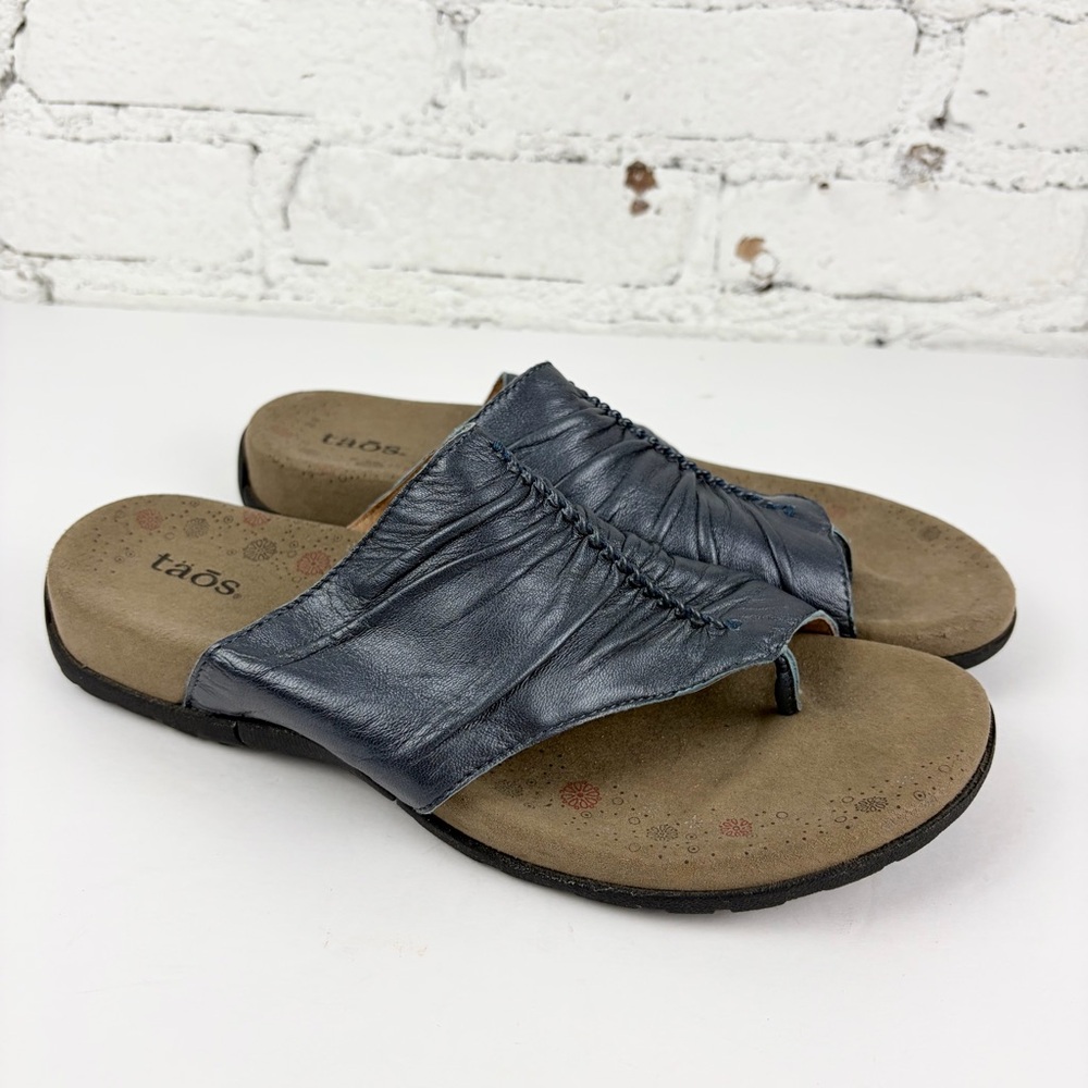 Taos Footwear Navy Leather Slide Sandals
